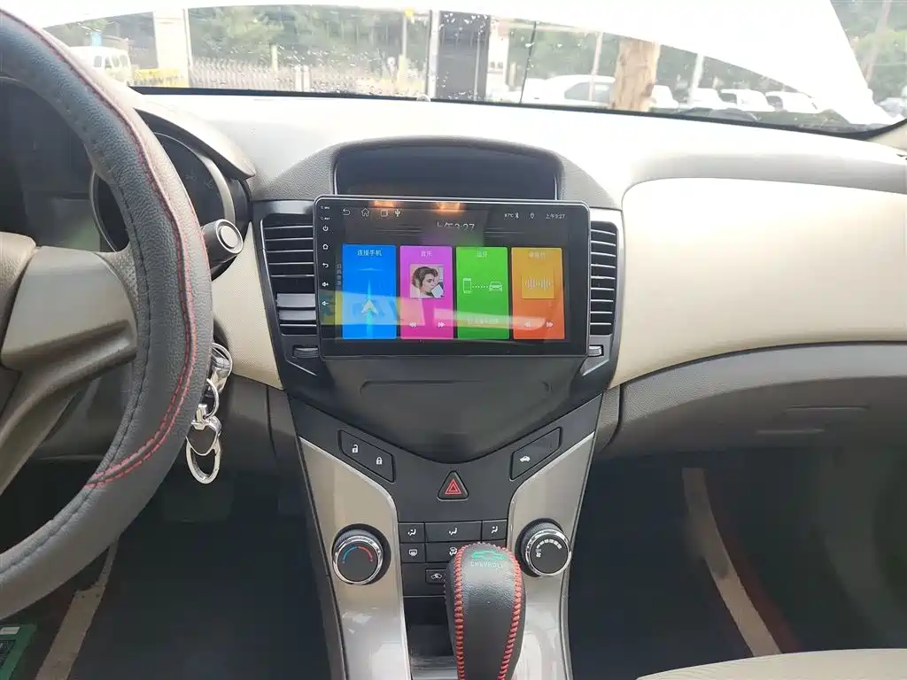 Chevrolet Cruze 2015 1.5L Classic SE AT фото 6