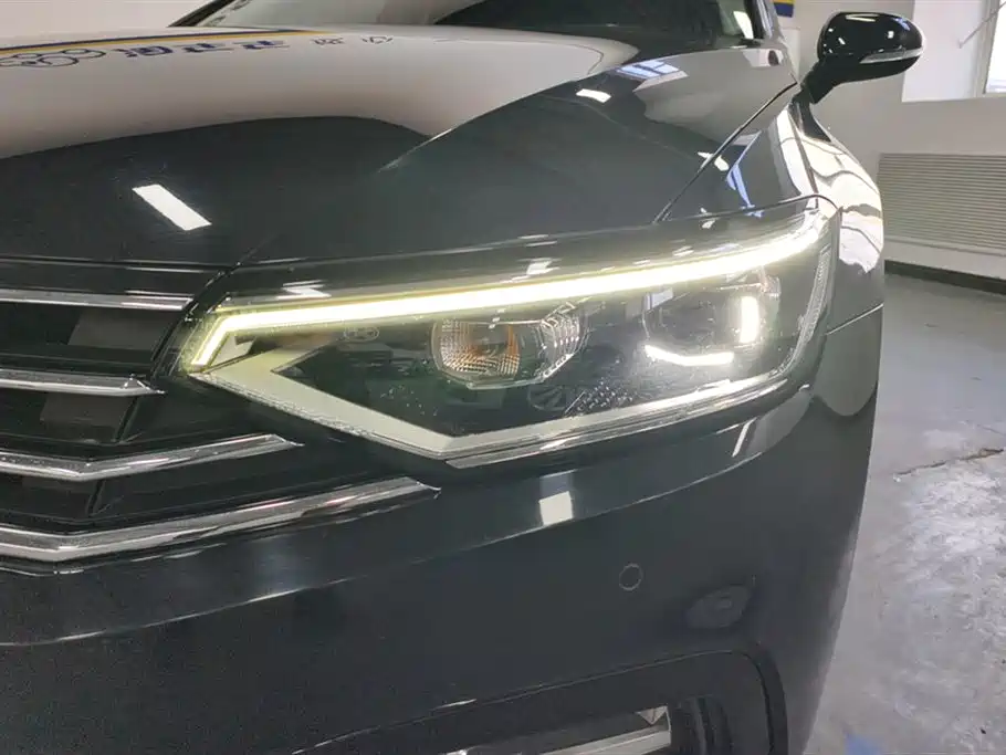 Volkswagen Magotan 2020 330TSI DSG Leading фото 5