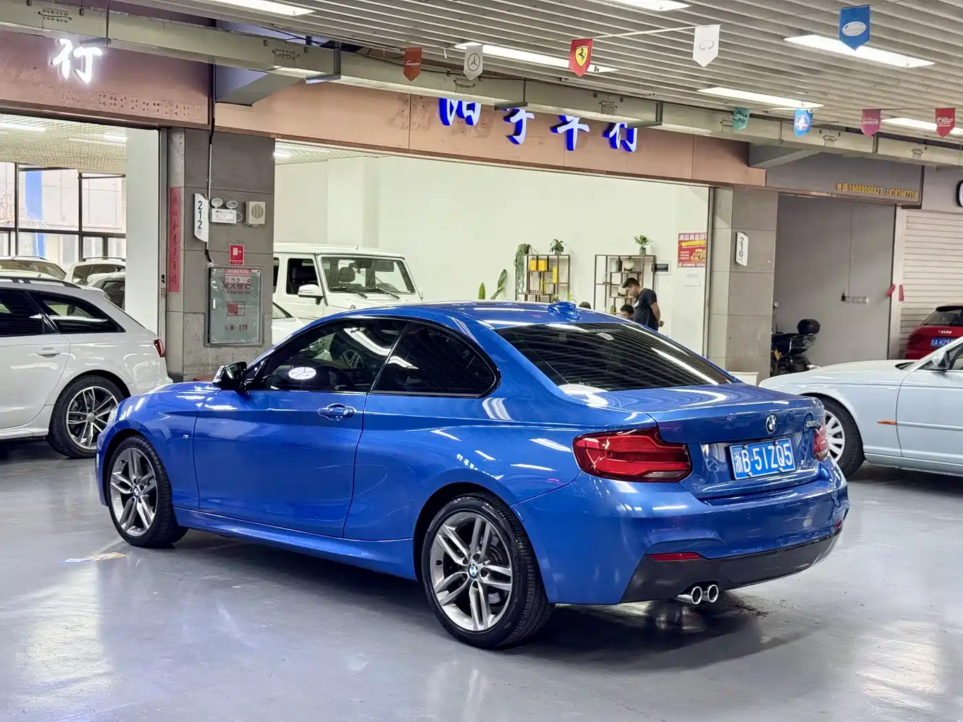 BMW 2 Series (Import) 2018 225i M Sport фото 4