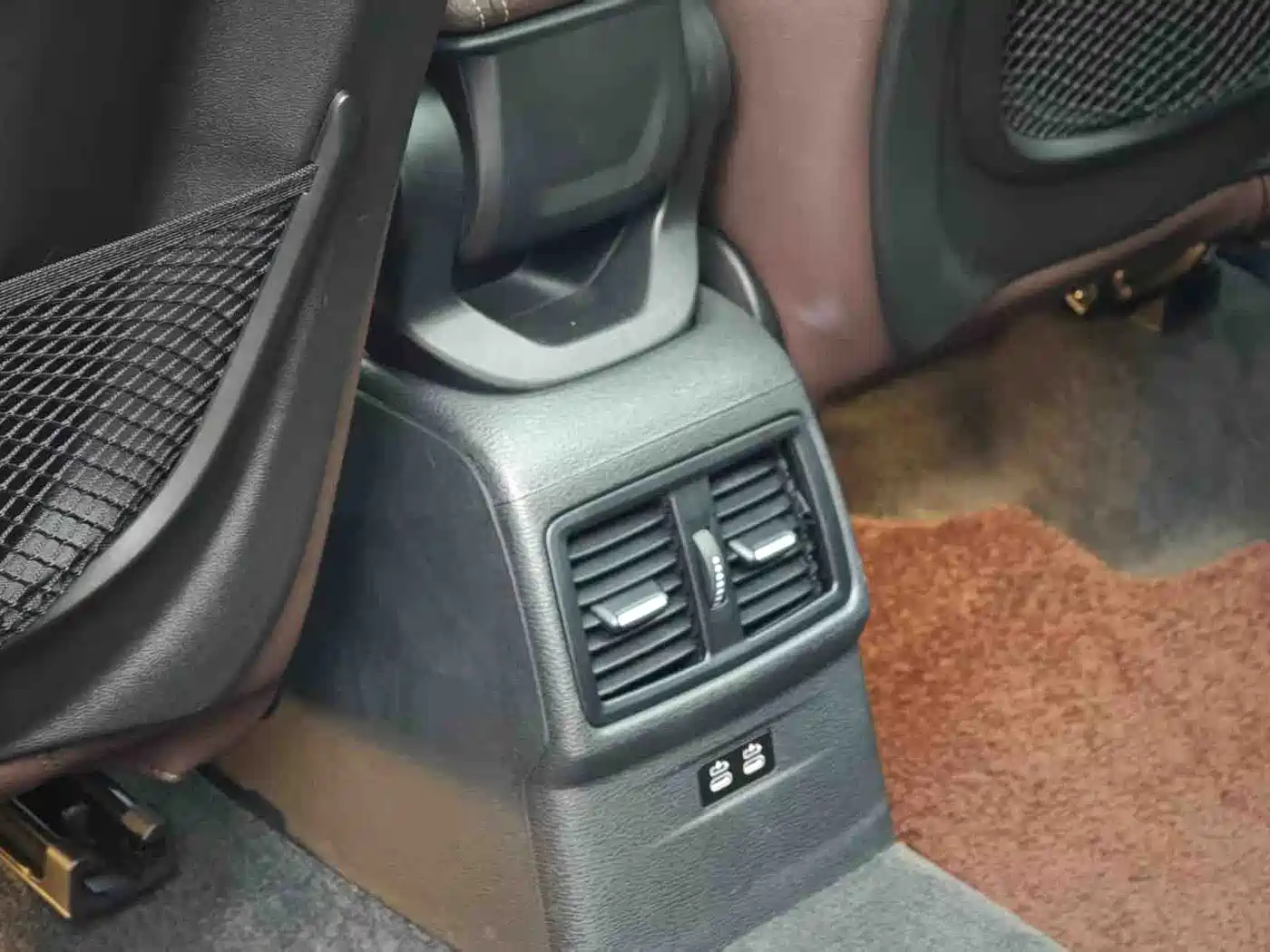 BMW X1 2020 sDrive25Li Leading Model фото 6