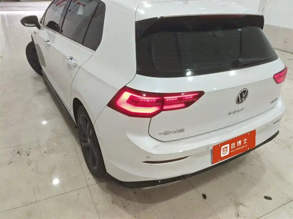 Volkswagen Golf 2021 280TSI DSG R-Line фото 3