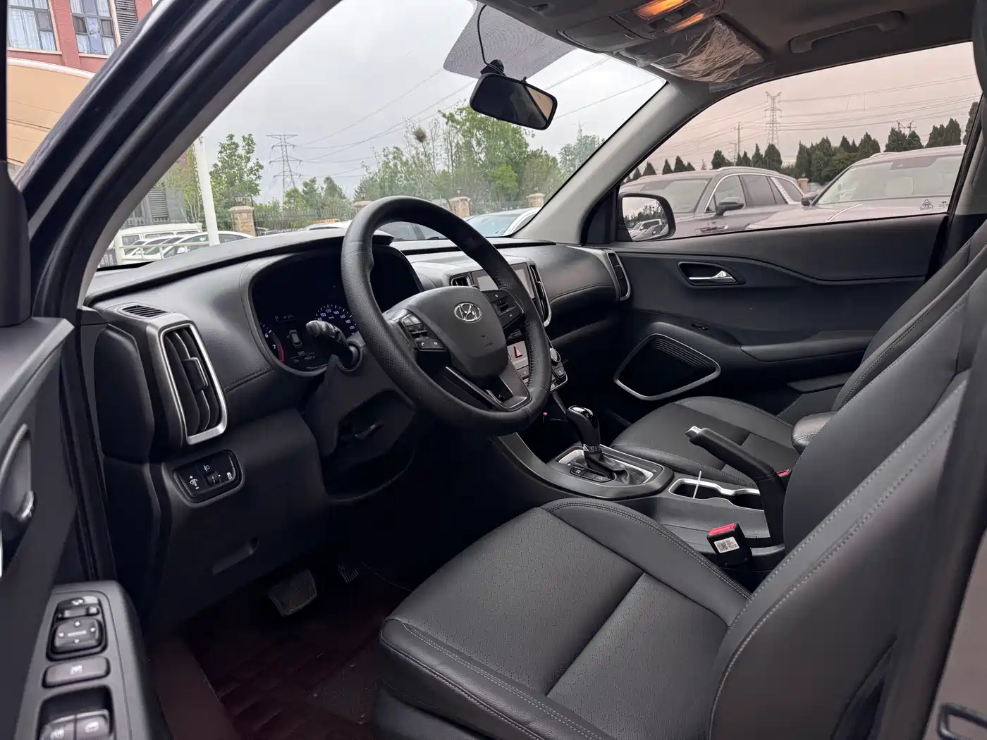 Hyundai Beijing Hyundai ix35 2018 2.0L Automatic 2WD Zhiyong·Enjoyment Edition фото 8