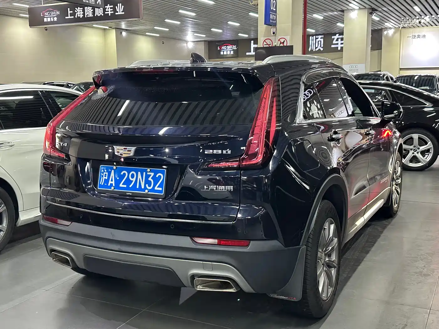 Cadillac XT4 2020 28T FWD Leading Trim фото 13