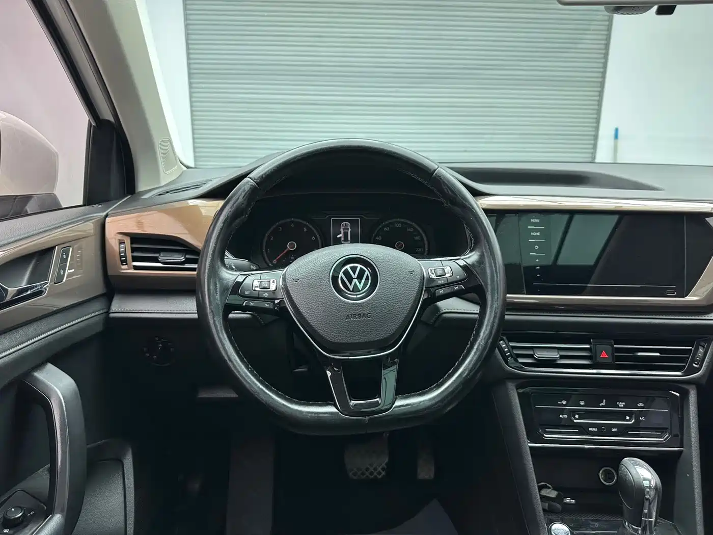 Volkswagen Tharu 2021 Model 280TSI 2WD Comfort Edition фото 14