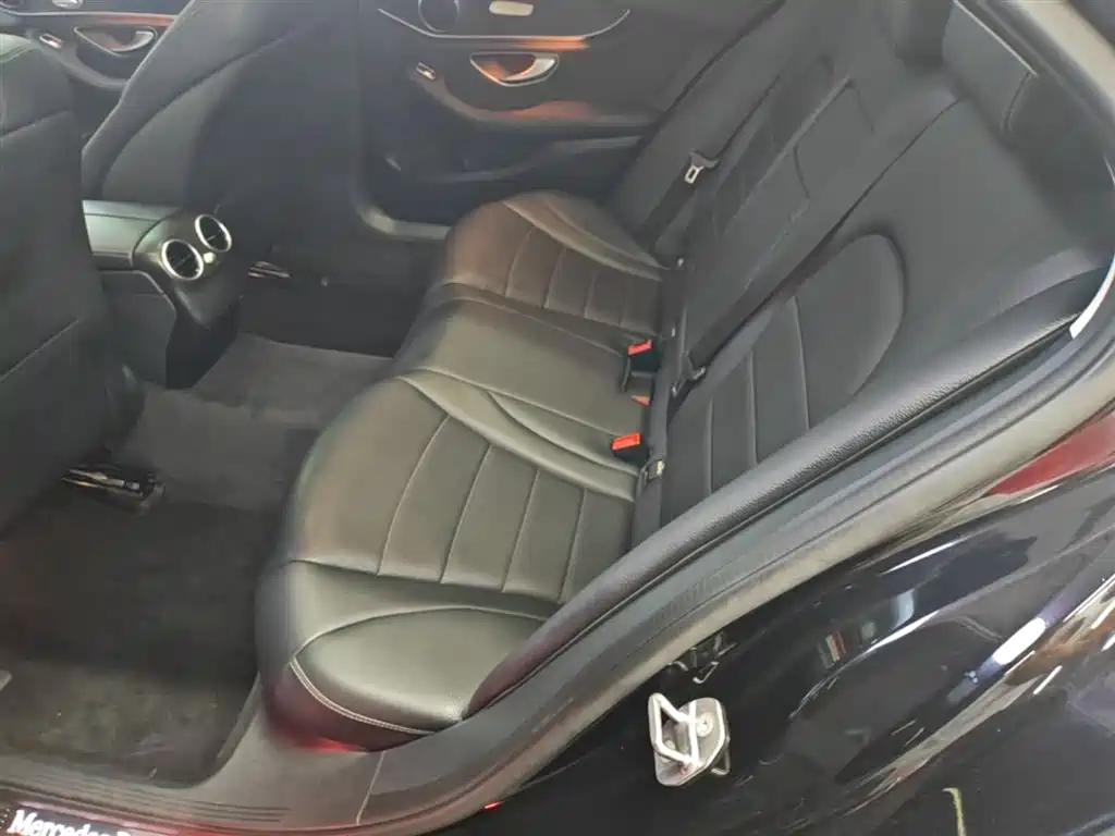 Mercedes-Benz C-Class 2016 C 200 L Sport фото 24