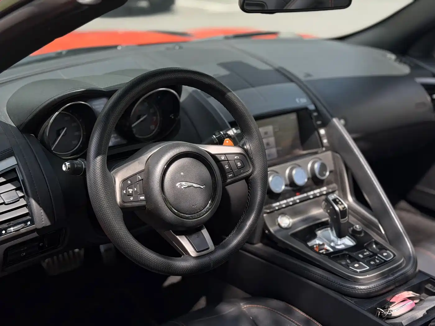 Jaguar F-TYPE 2013 5.0 SC S Convertible China Limited Edition фото 5