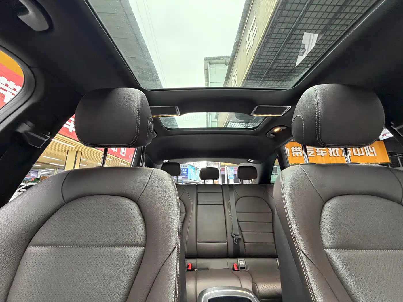Mercedes-Benz GLC 2020 Facelift GLC 260 L 4MATIC Dynamic фото 27