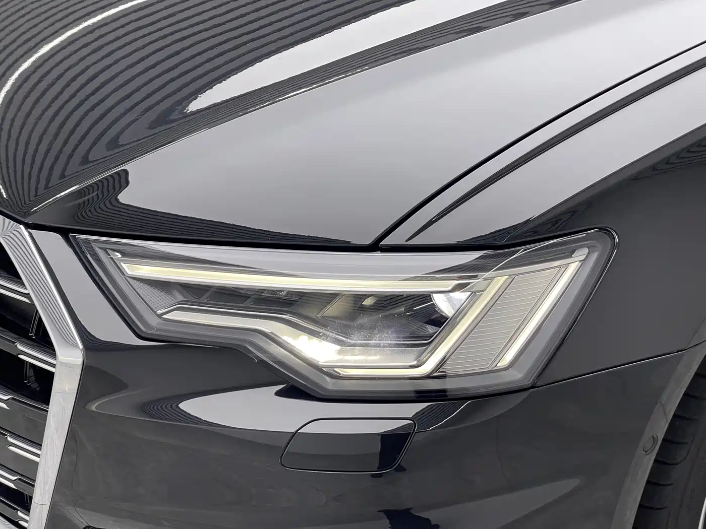 Audi A6L 2025 45 TFSI Premium Sport фото 18