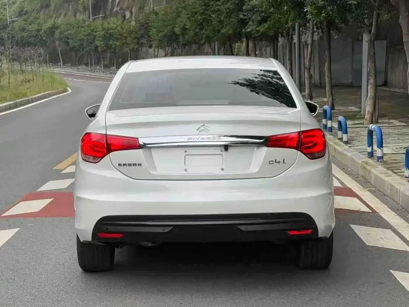 Citroën C4L 2014 2014 1.8L Smart Drive Automatic Sport