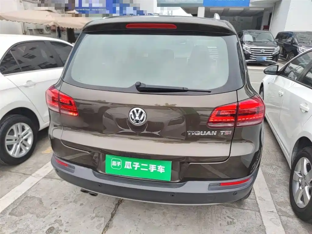 Volkswagen Tiguan 2015 1.8TSI Automatic 2WD Highline фото 6
