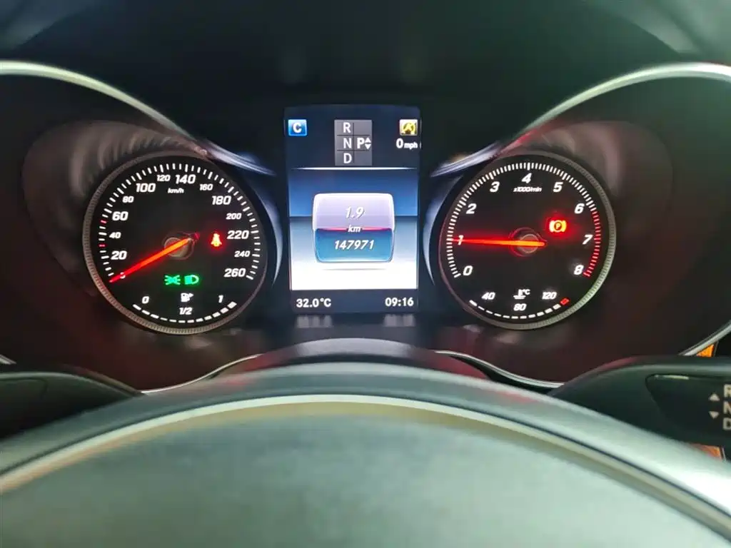 Mercedes-Benz C-Class 2016 C 200 L Sport фото 18