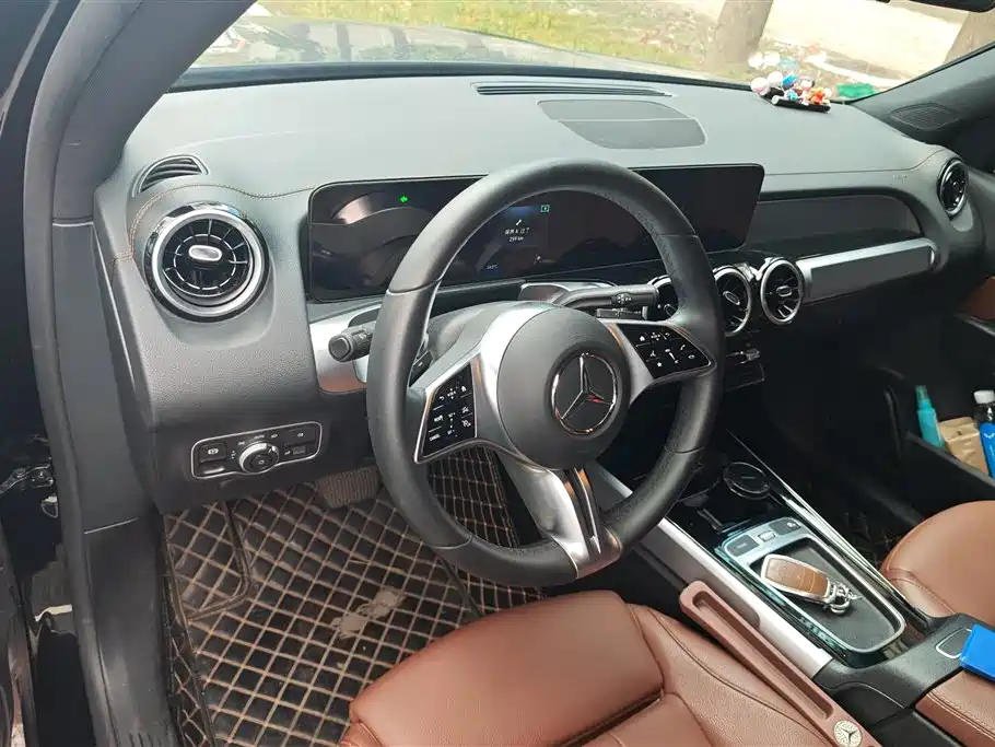 Mercedes-Benz GLB 2024 Facelift GLB 200 Dynamic фото 12