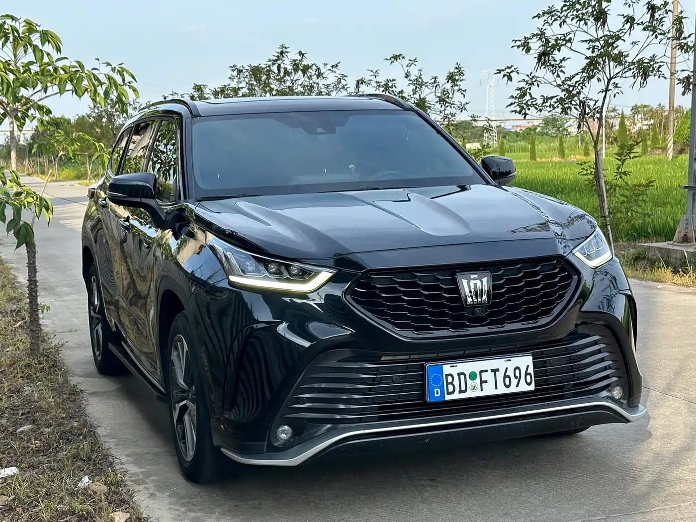 Toyota Crown Kluger 2024 2.5L HEV 4WD Premium Edition фото 3