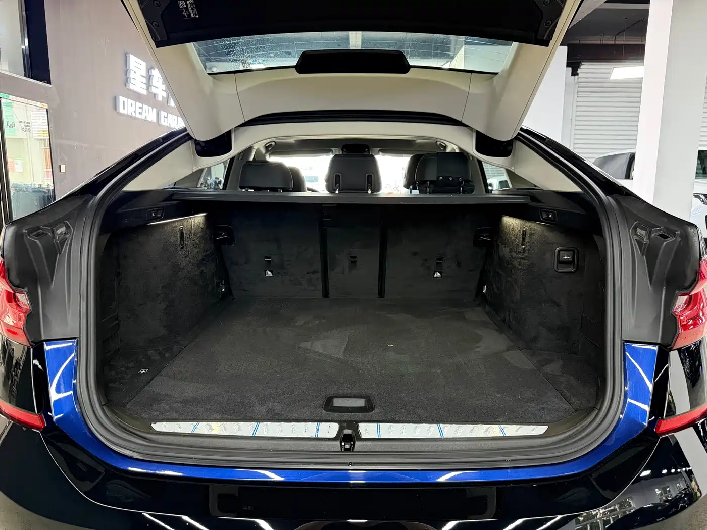 BMW 6 Series GT 2019 630i Luxury Design Package фото 23