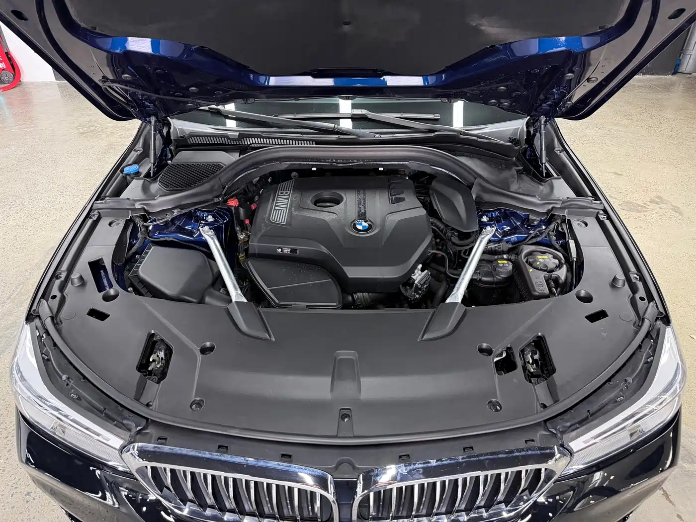 BMW 6 Series GT 2019 630i Luxury Design Package фото 22
