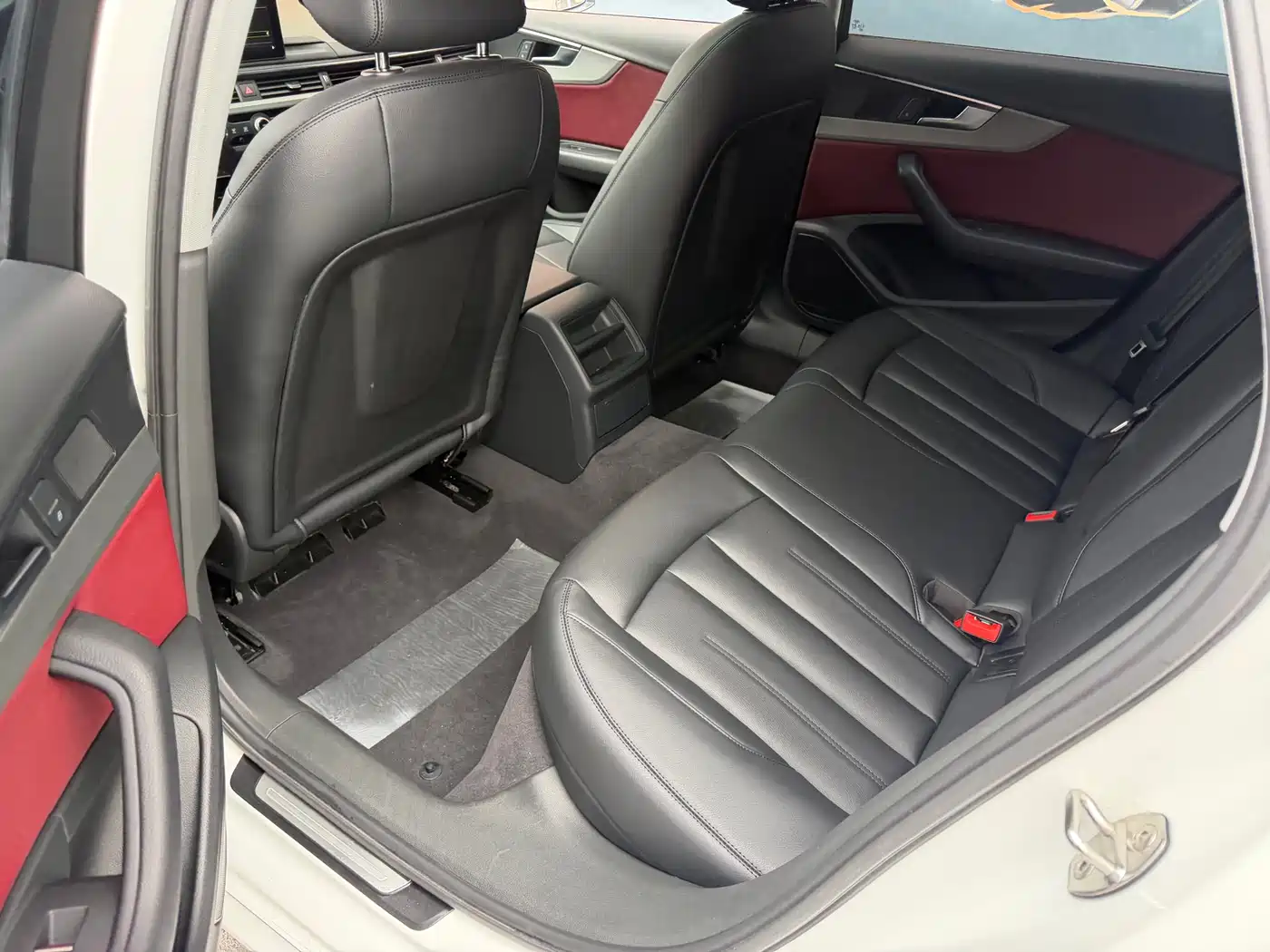 Audi A4L 2018 30th Anniversary 40 TFSI Progressive фото 7