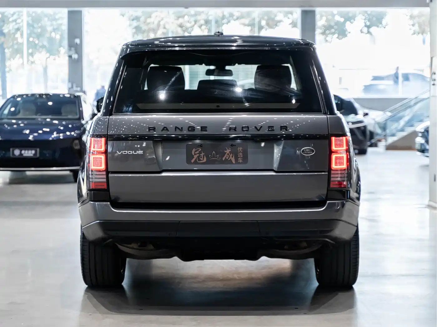 Land Rover Range Rover 2015 3.0 SC V6 Obsidian Limited Edition фото 6