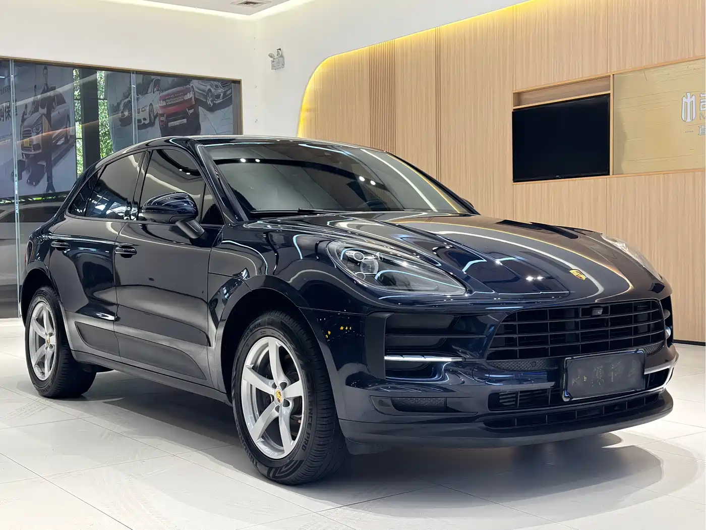 Porsche Macan 2018 Macan 2.0T фото 2