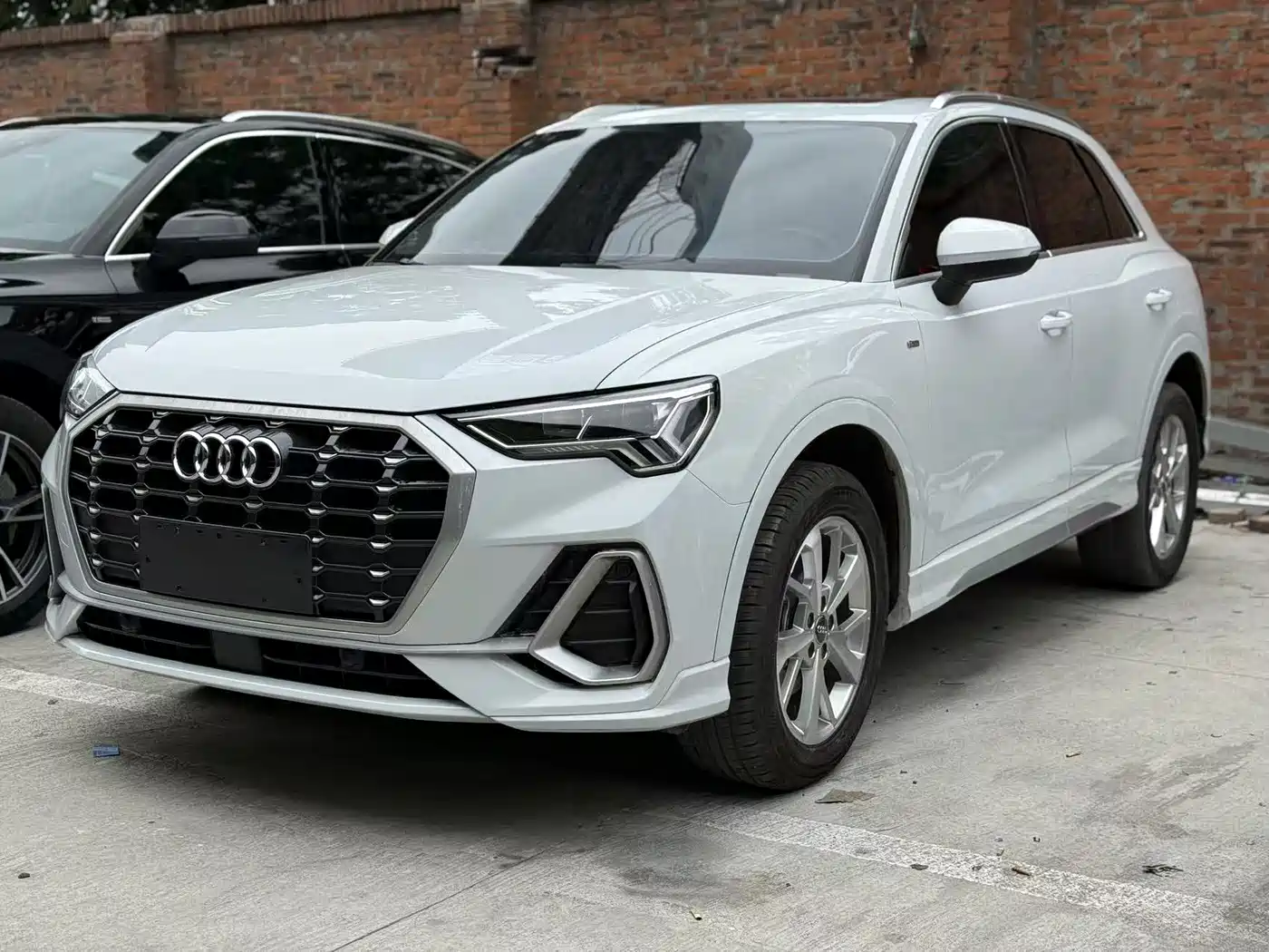 Audi Q3 2019 35 TFSI Progressive Sport