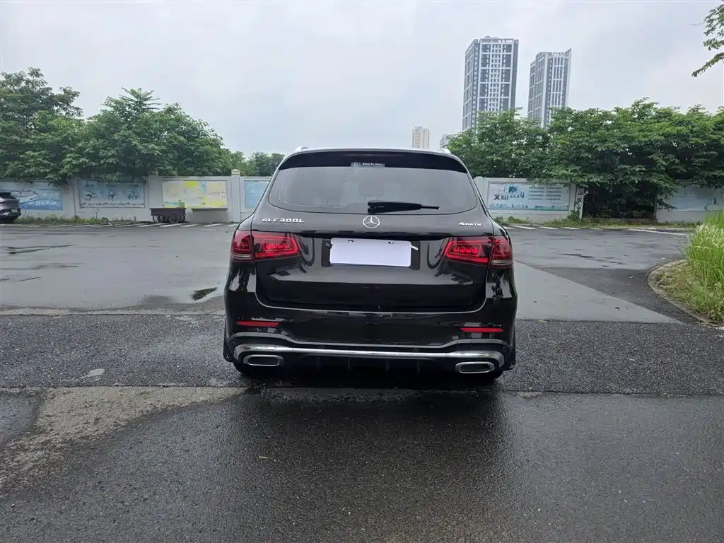 Mercedes-Benz GLC 2020 Facelift GLC 260 L 4MATIC Luxury фото 6
