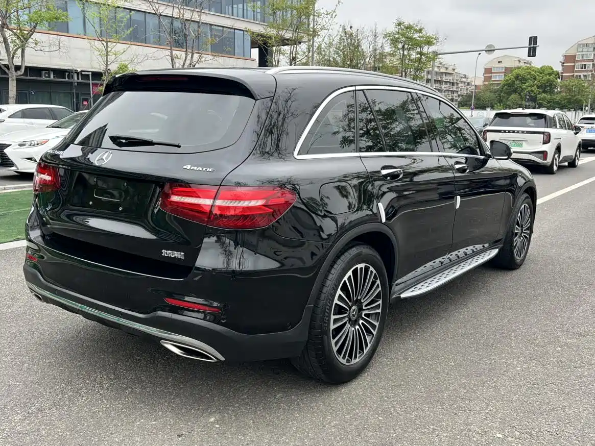 Mercedes-Benz GLC 2019 GLC 260 4MATIC Dynamic фото 18