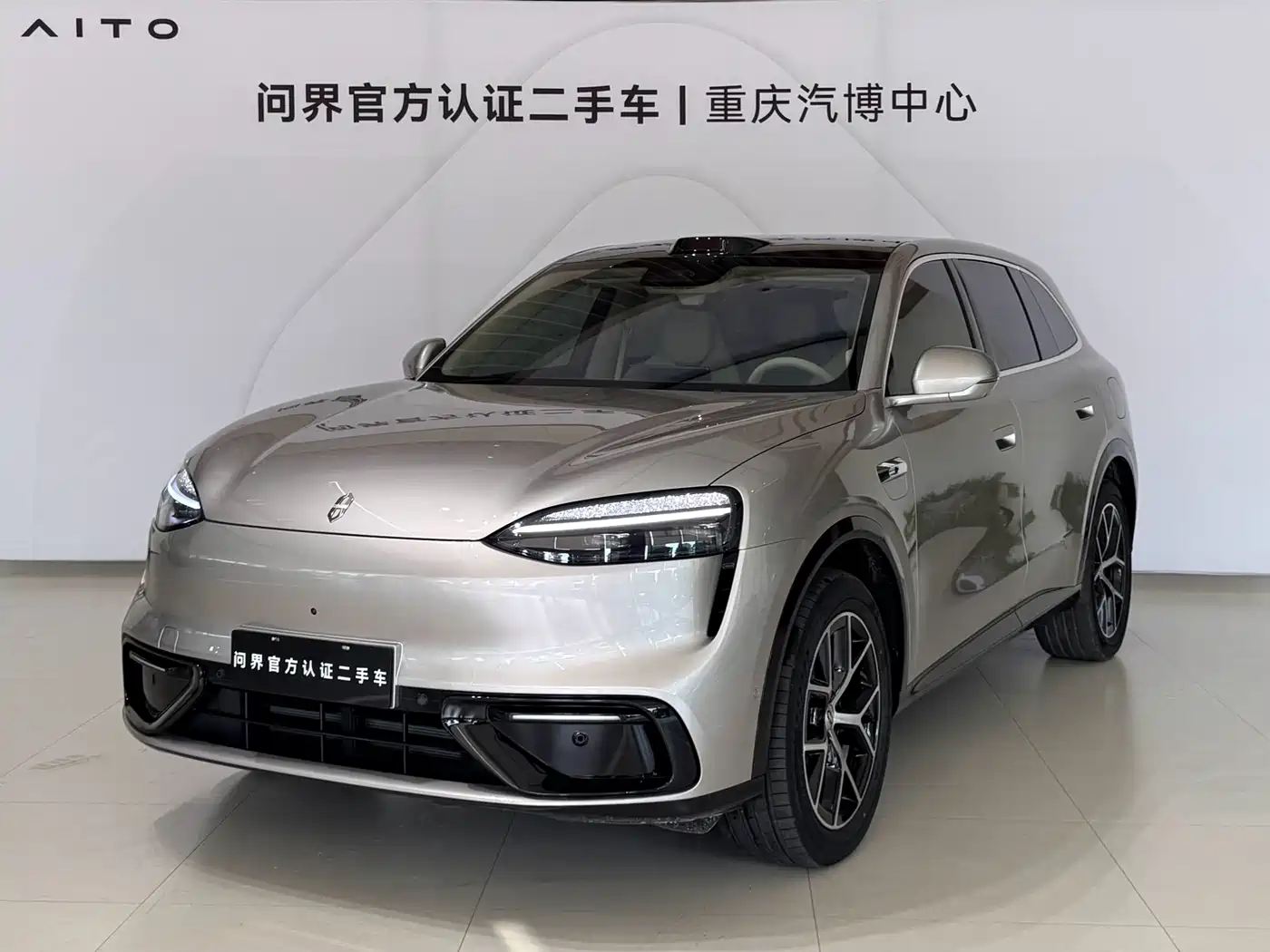 AITO Wenjie AITO M6
