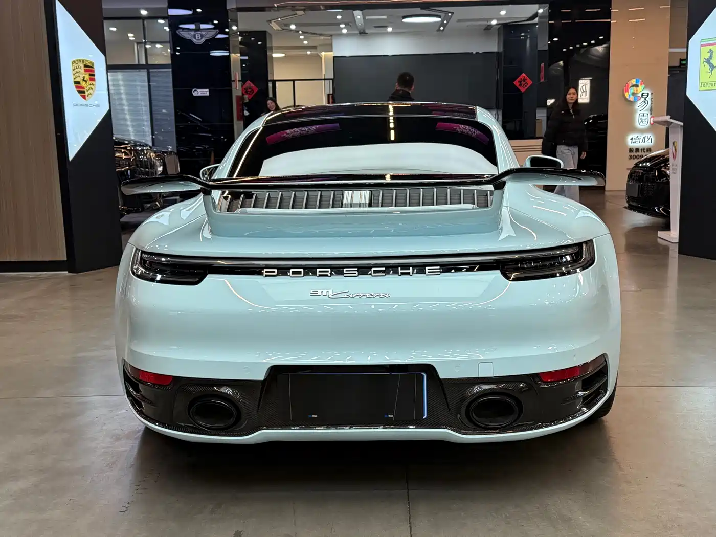 Porsche 911 2023 Carrera 3.0T фото 8