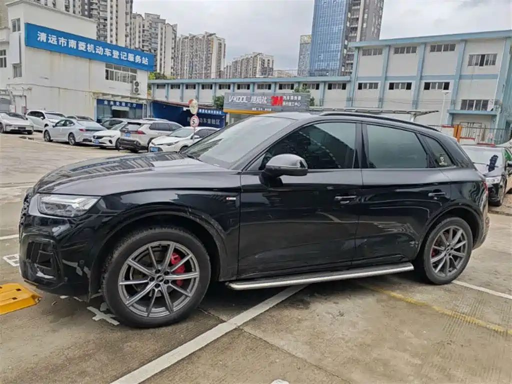 Audi Q5L 2022 45T Premium Dynamic фото 2