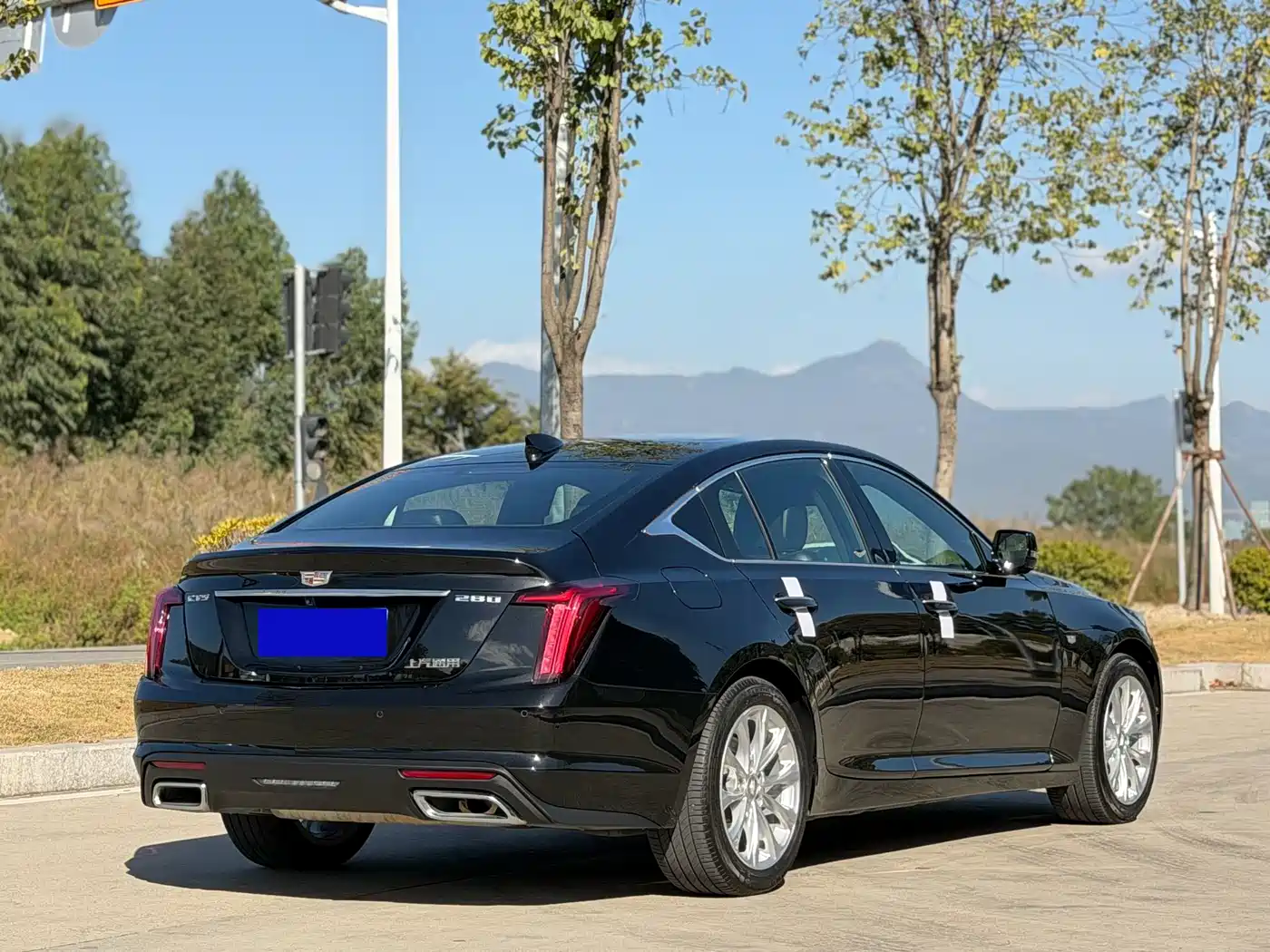 CADILLAC CT5