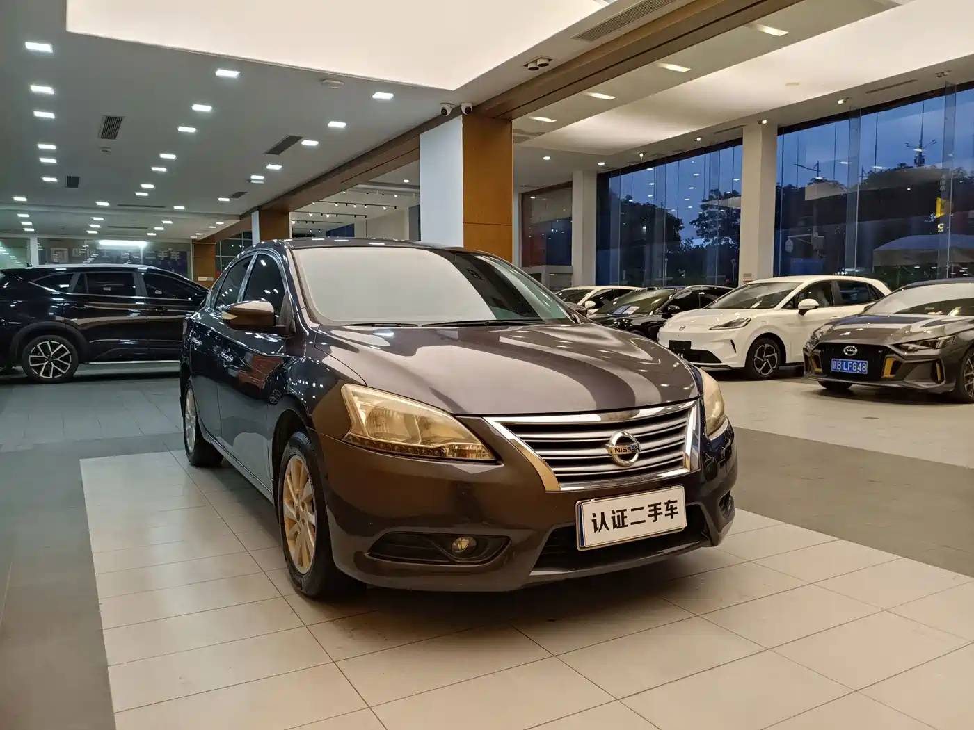 Фото 4 - Nissan Sylphy