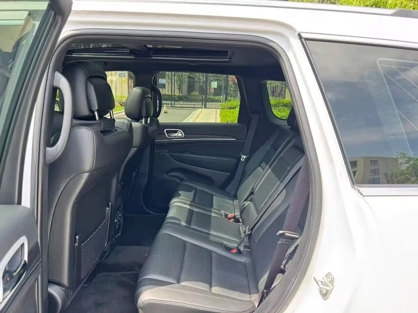JEEP GRAND CHEROKEE (IMPORTED)