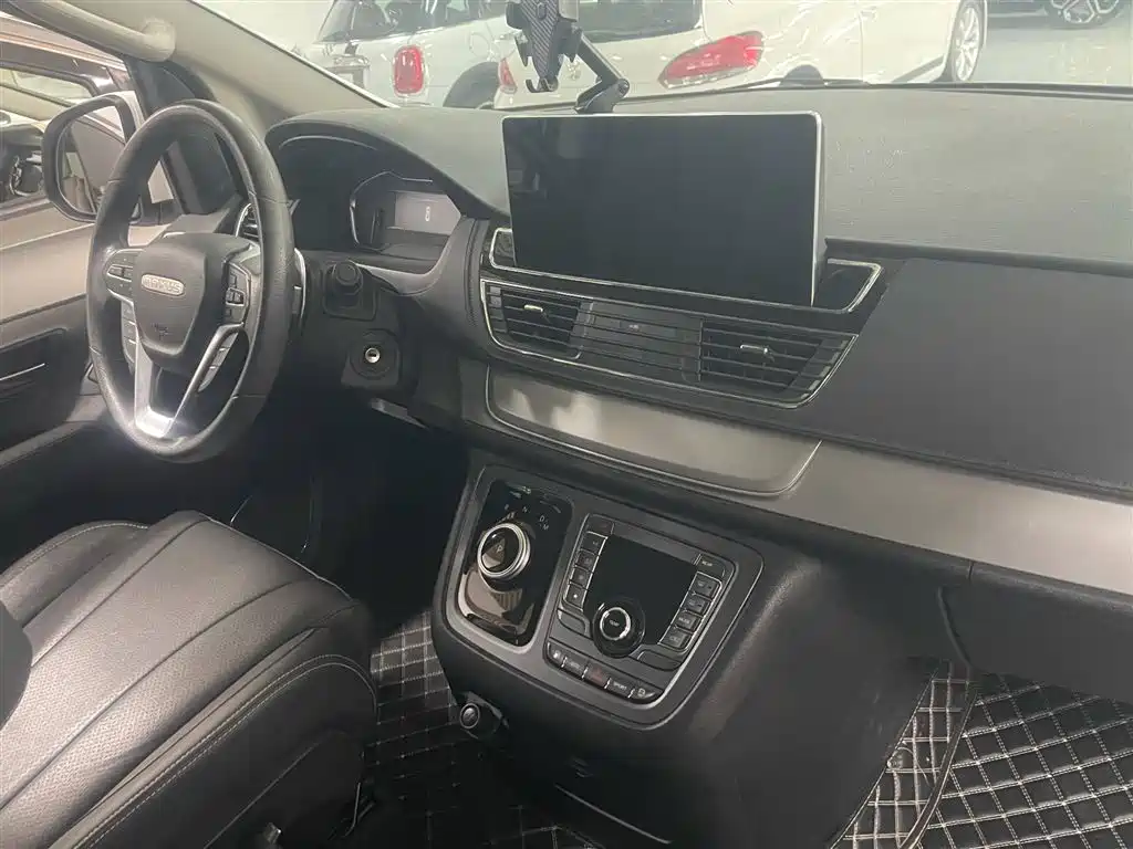 SAIC Maxus Maxus G20 2023 Facelift ES 2.0T Gasoline Automatic Value Edition фото 3