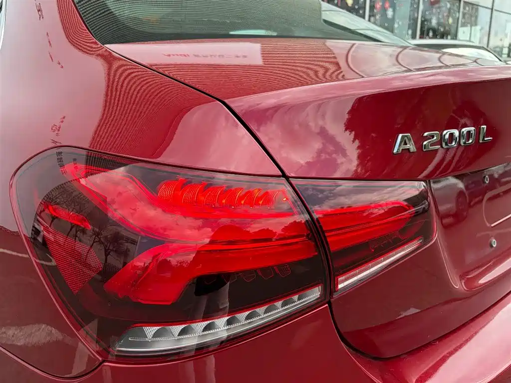 MERCEDES-BENZ A CLASS