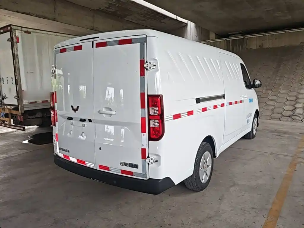Wuling Motors Wuling Yangguang 2024 2024 300km Comfort Enclosed Van 60kW