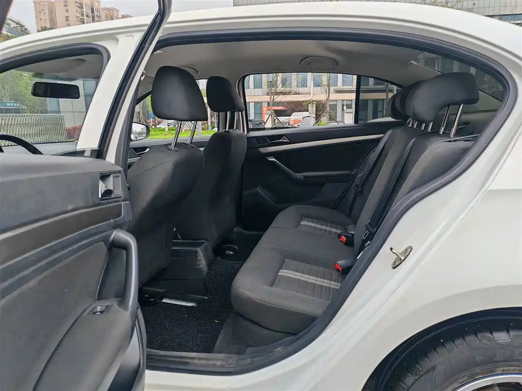 Volkswagen Lavida 2019 Lavida Start 1.5L Auto Trend (China VI) фото 15
