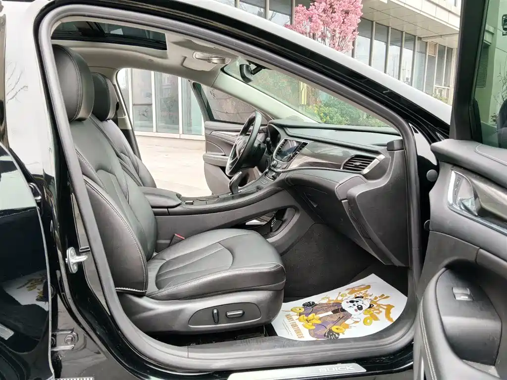 Buick LaCrosse 2022 652T Luxury фото 12