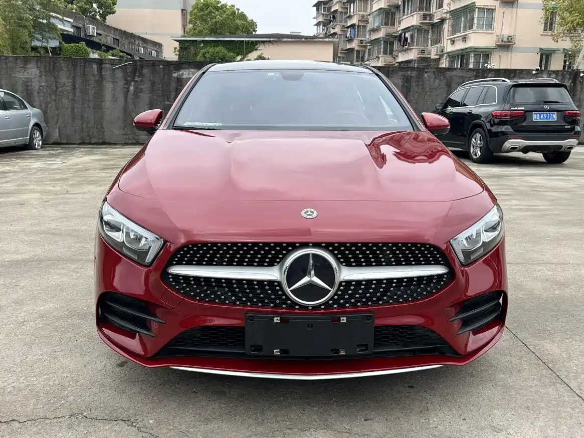 Mercedes-Benz A-Class 2021 A 200 L Sport Sedan Dynamic Type фото 2
