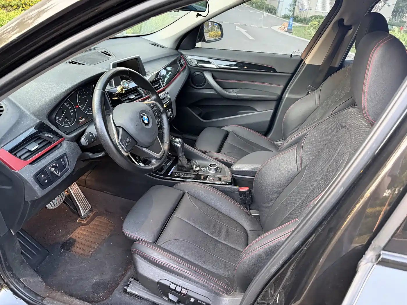 BMW X1 2016 sDrive20Li Luxury Model фото 11