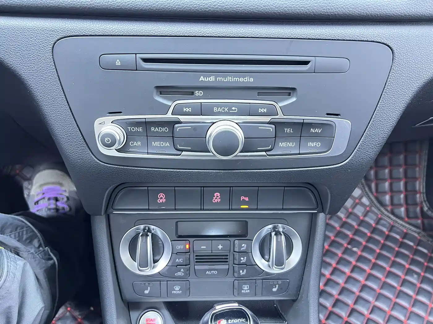 Audi Q3 2013 35 TFSI Comfort фото 29