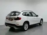 Photo 2 - BMW X1