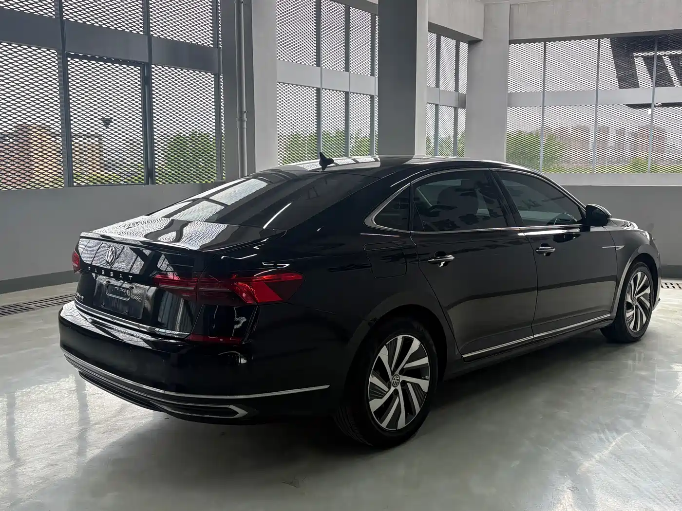 Volkswagen Passat New Energy 2020 430PHEV Hybrid Luxury (China VI) фото 10