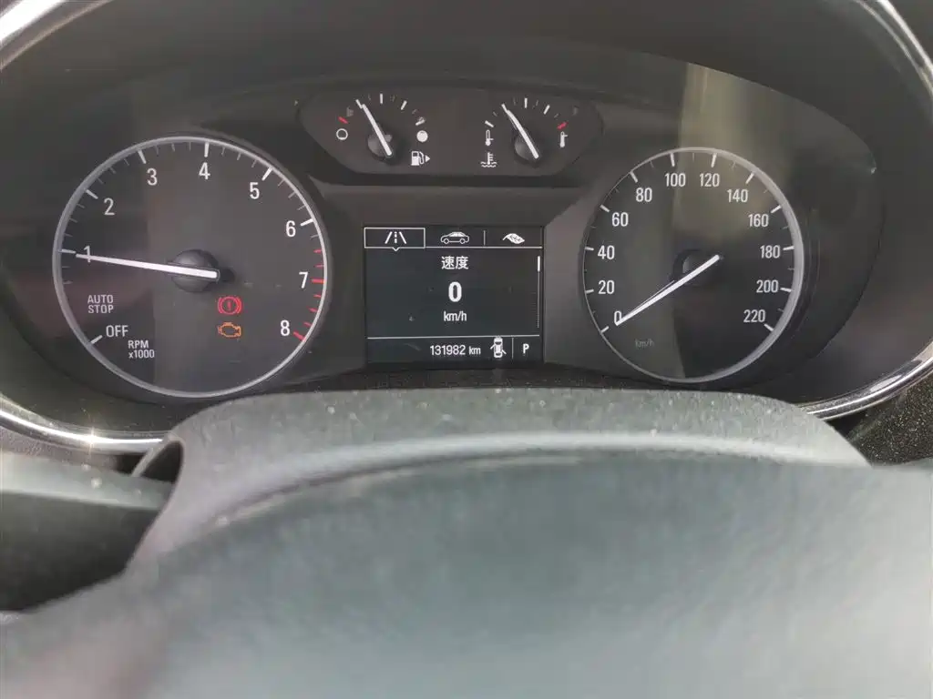 Buick Encore 2015 1.4T Automatic 2WD Urban Elite фото 5