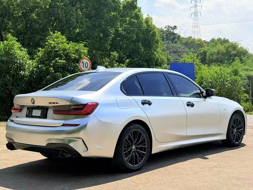 BMW 3 Series 2020 330i M Sport Blackout Package фото 9