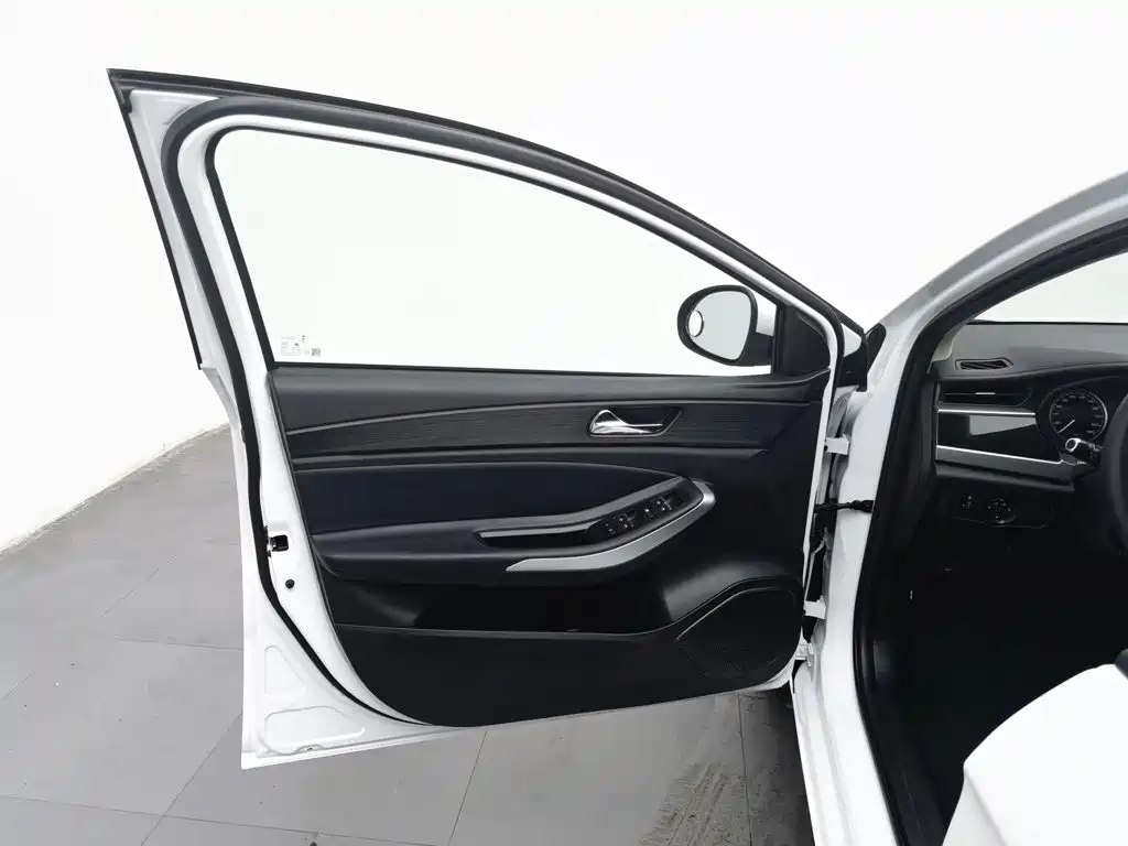 Chery Arrizo 5 2025 2025 Model Year Excellence Edition 1.5L CVT Trend