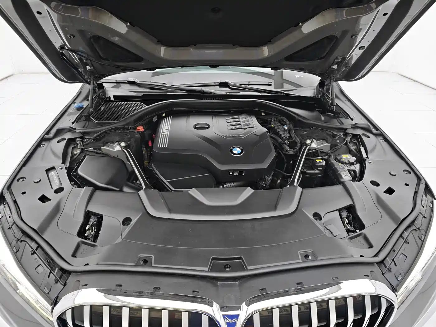 BMW 7 Series 2019 730Li M Sport Package фото 23