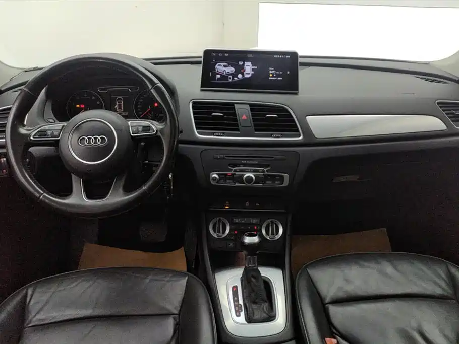 Audi Q3 2015 30 TFSI Comfort фото 12