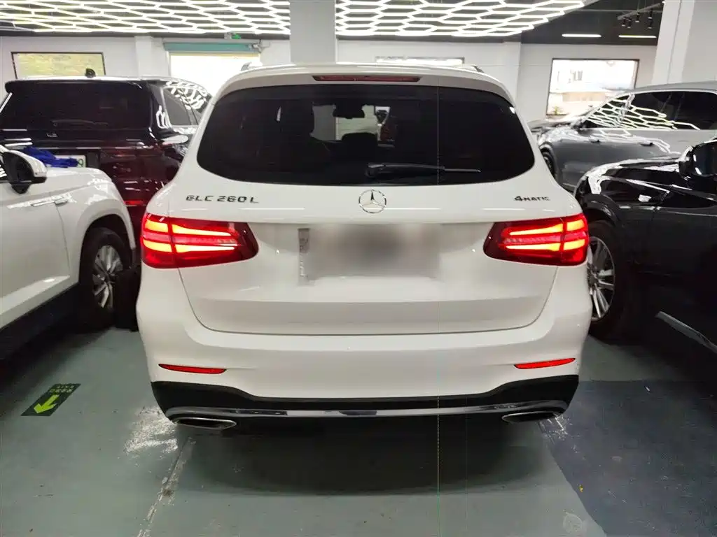 Mercedes-Benz GLC 2019 Facelift GLC 260 L 4MATIC Luxury фото 6