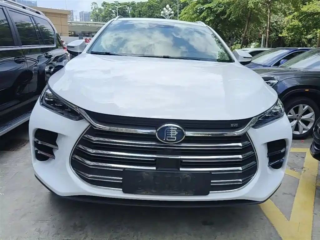 BYD Tang New Energy 2018 DM 2.0T Full-time 4WD Smart Connect Pioneer 5-seater China V фото 3