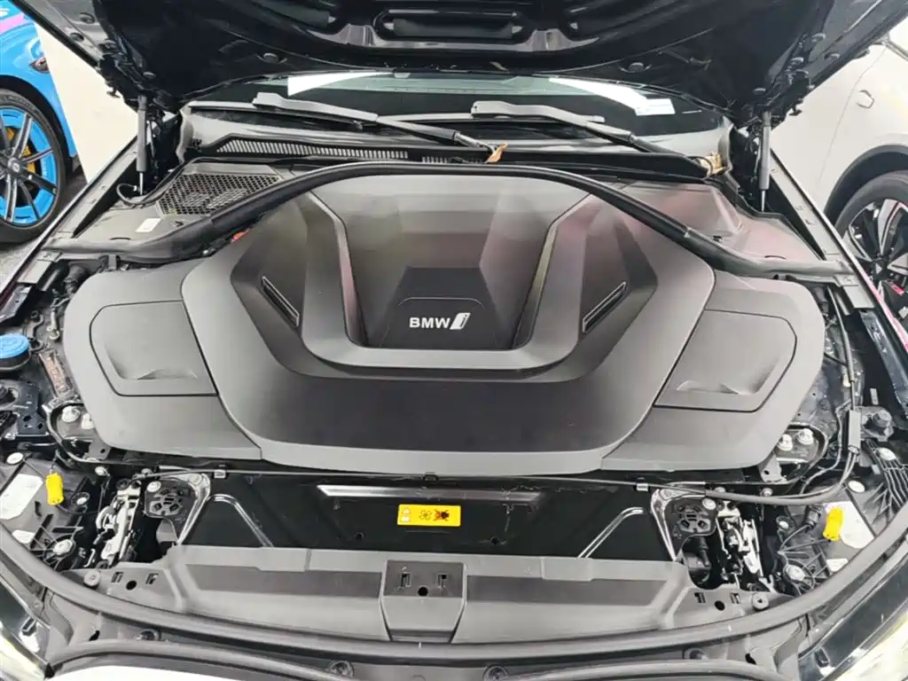 BMW i3 2022 eDrive 35 L фото 20