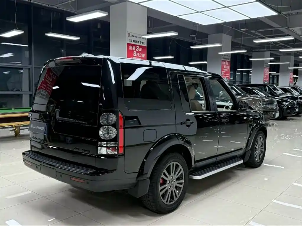 Land Rover Discovery 2011 5.0 V8 HSE фото 5